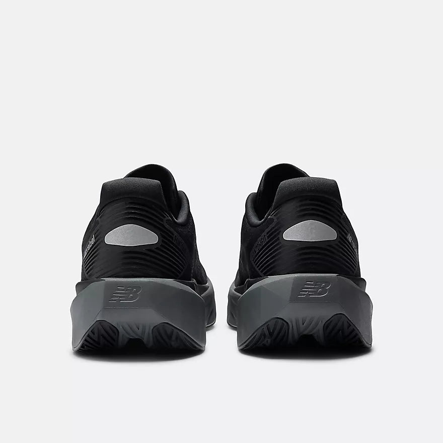 New Balance FuelCell Rebel V5 - Mens