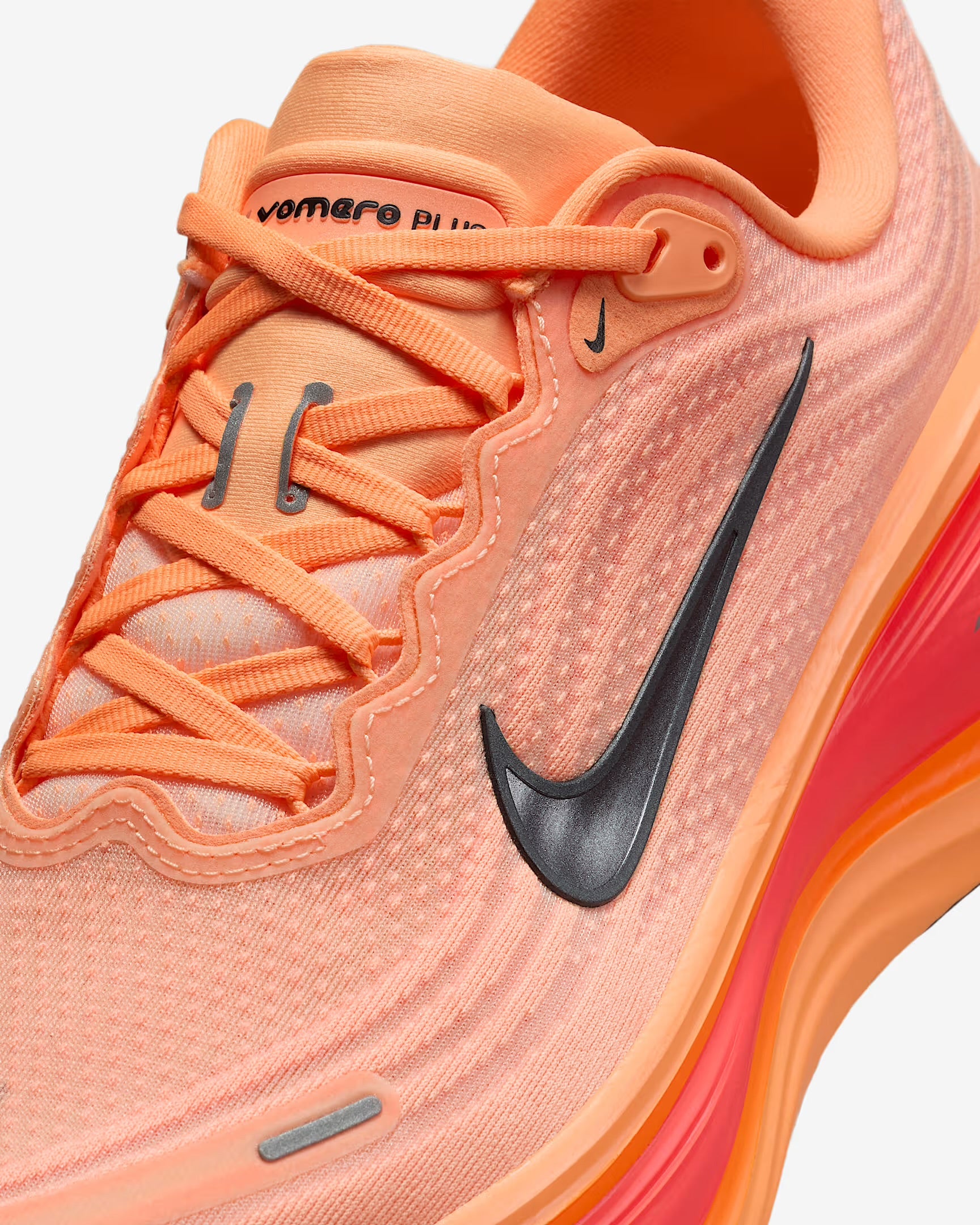 Nike Vomero Plus - Mens