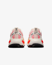 Nike Vomero 18 - Womens