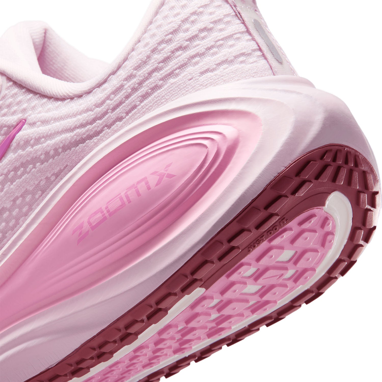 Nike Vomero Plus - Womens