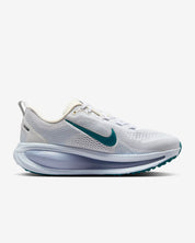 Nike Vomero 18 - Womens