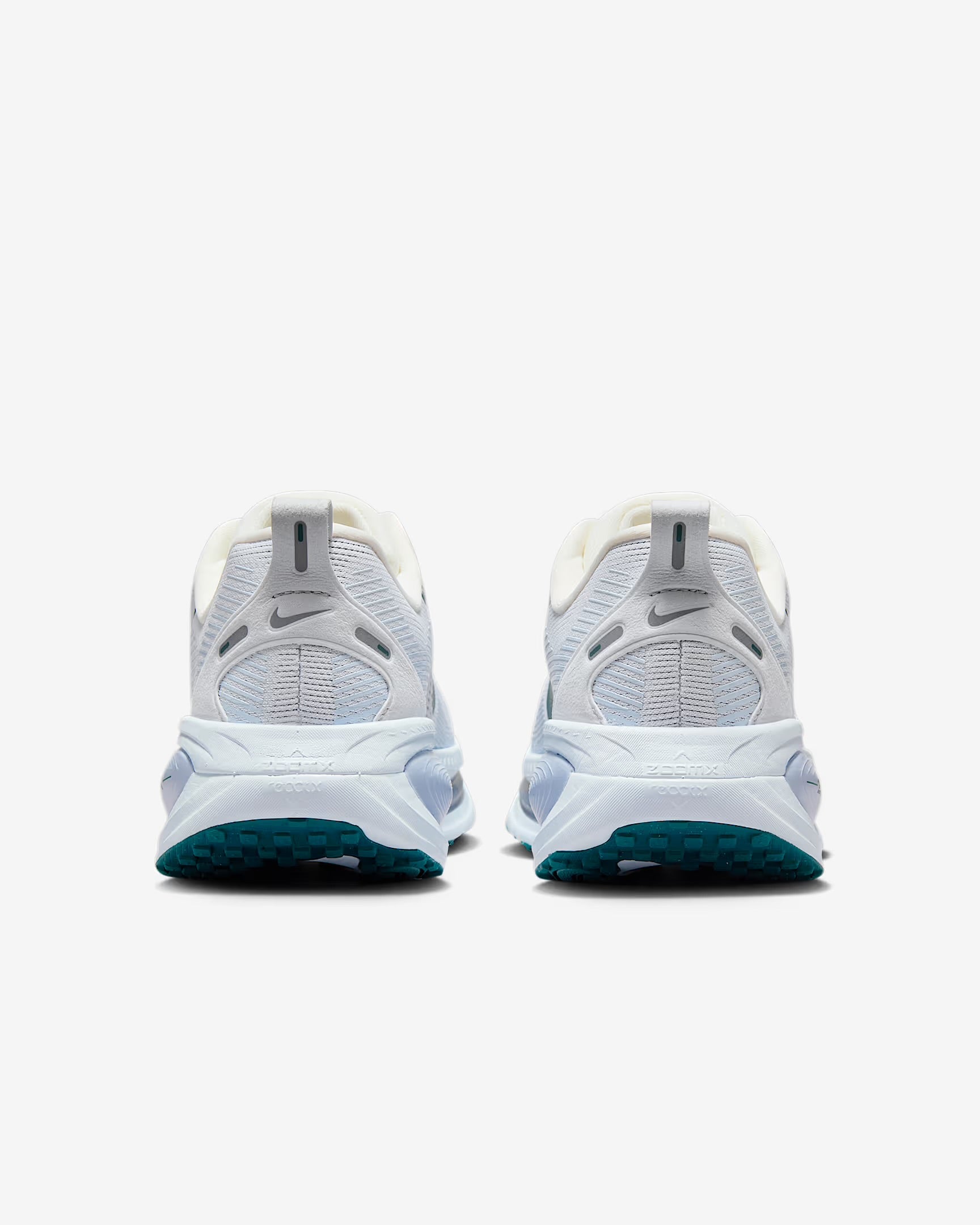 Nike Vomero 18 - Womens