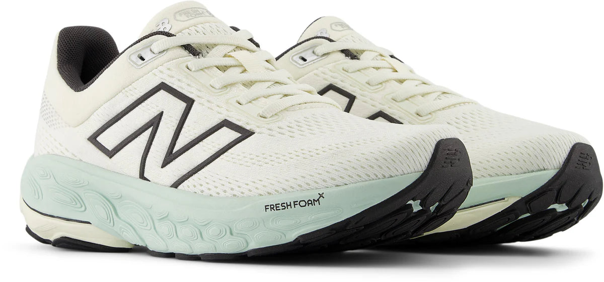 New Balance 860 v14 - Womens