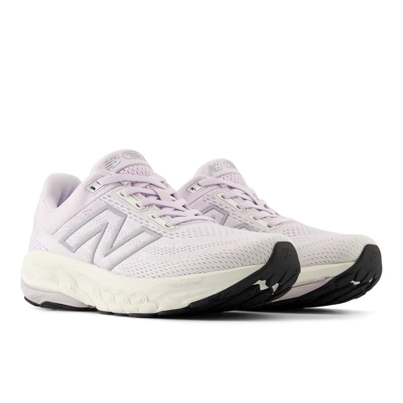 New Balance 860 v14 - Womens