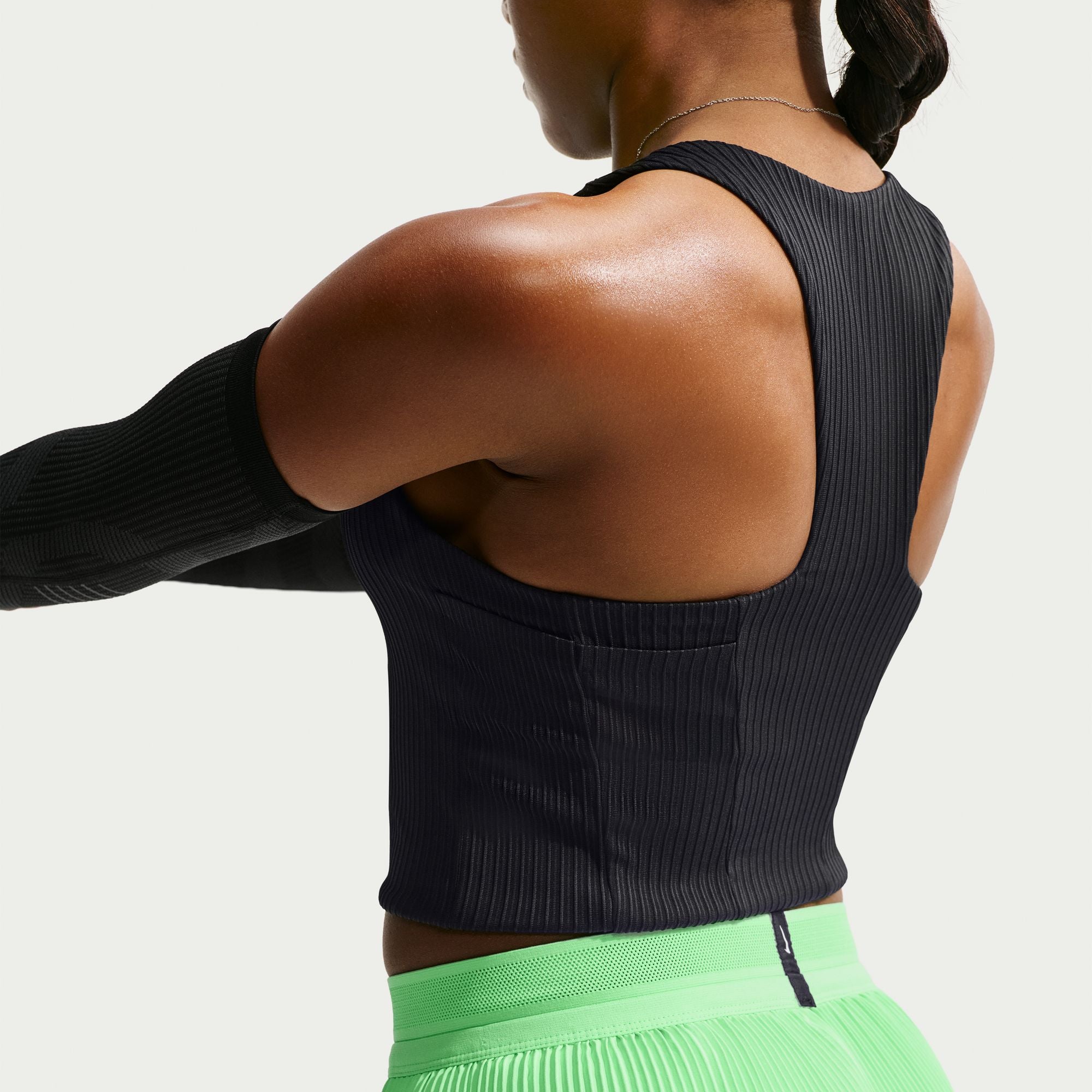Nike Dri-FIT ADV Cropped Running Tank Top with Pockets - Womens