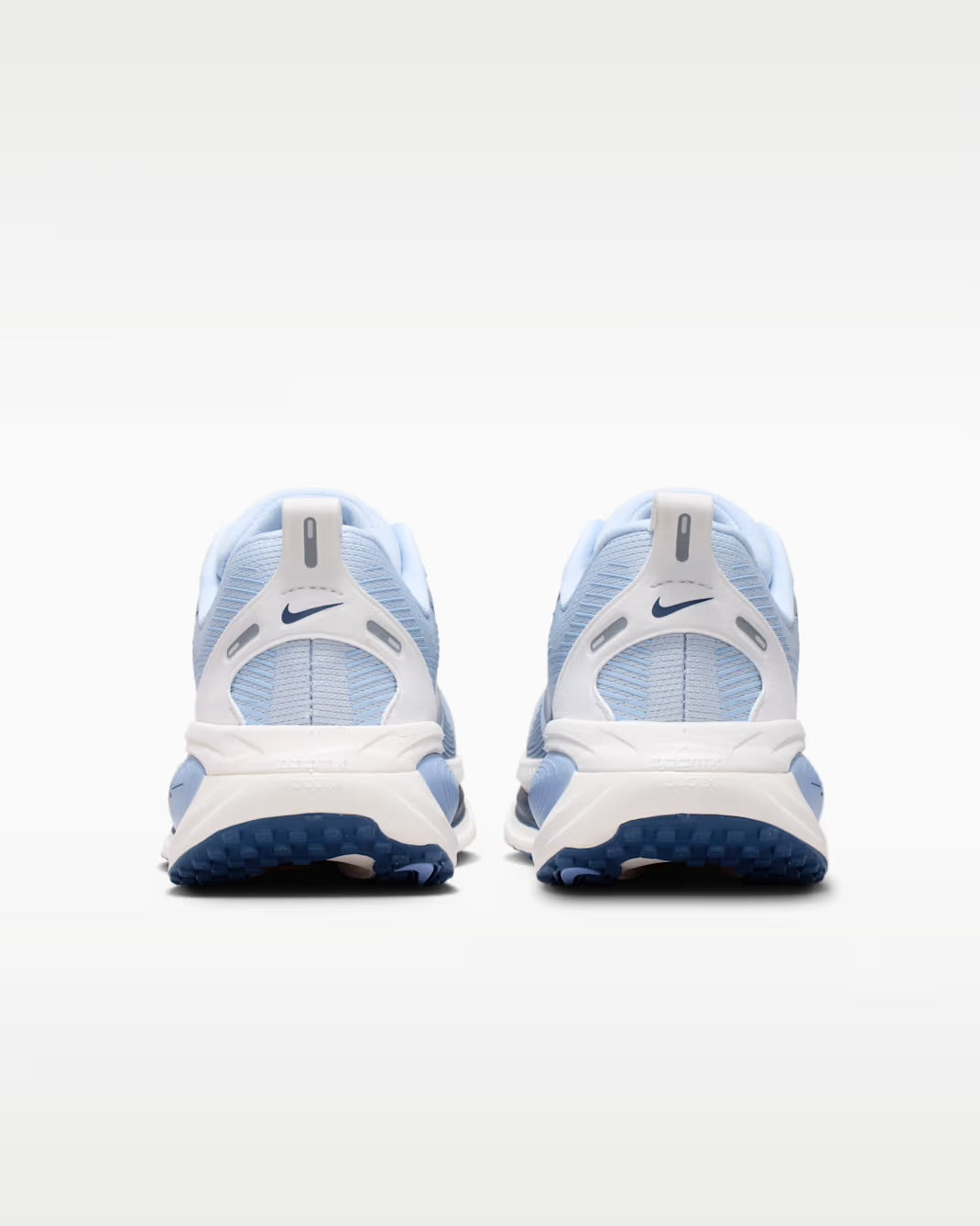 Nike Vomero 18 - Womens