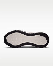 Nike Vomero Plus (Essential) -  Womens