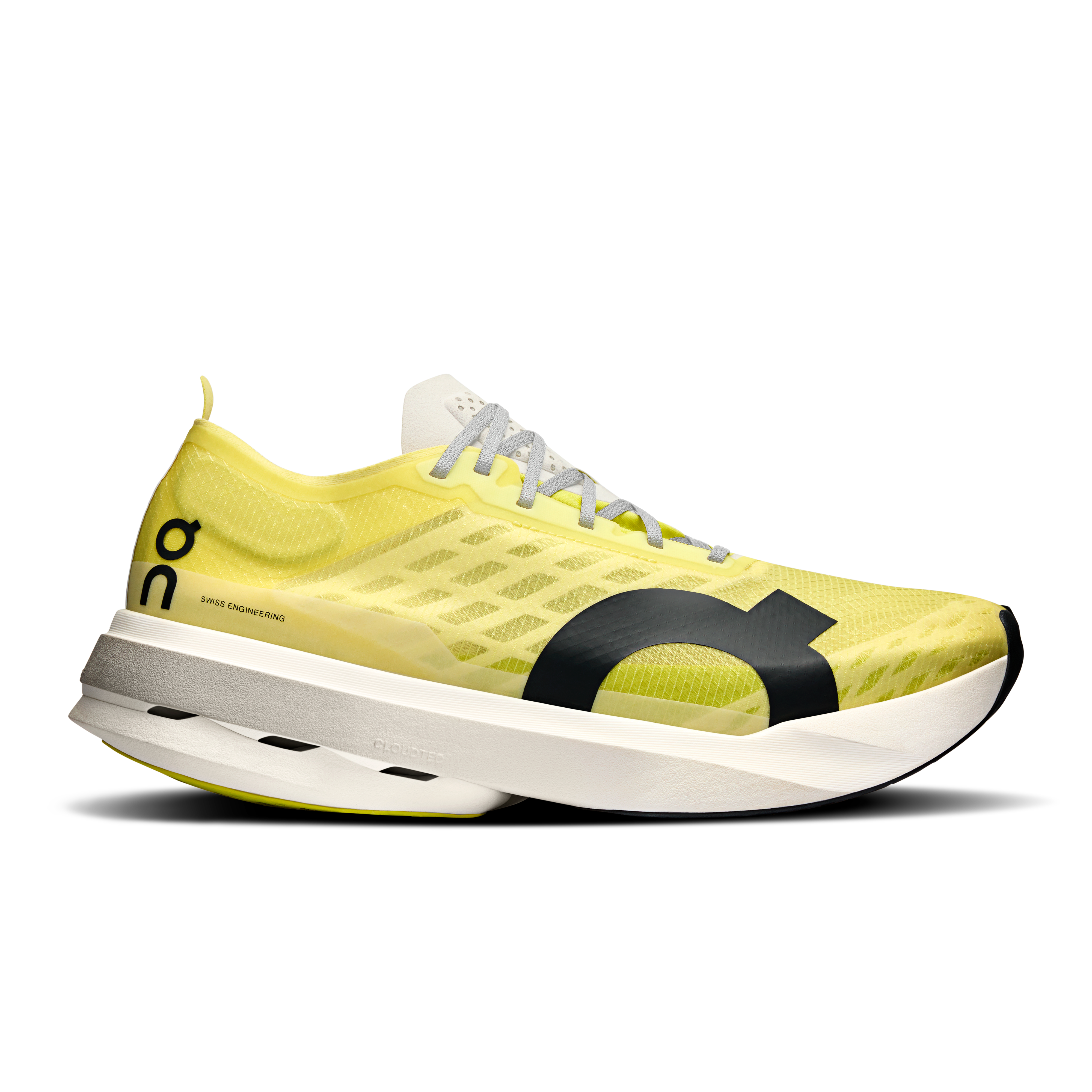 ON Cloudboom Strike - Mens