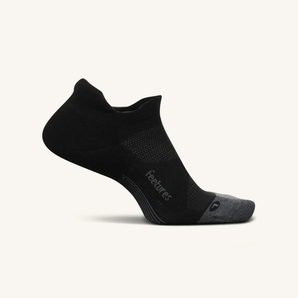 FEETURES ELITE - MAX CUSHION - No-Show Tab Socks