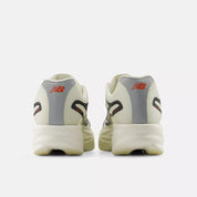 New Balance FuelCell SuperComp Elite V6 - Mens