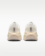 Nike Vomero Plus (Essential) -  Womens
