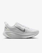 Nike Vomero 18 - Womens