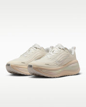 Nike Vomero Plus (Essential) -  Womens