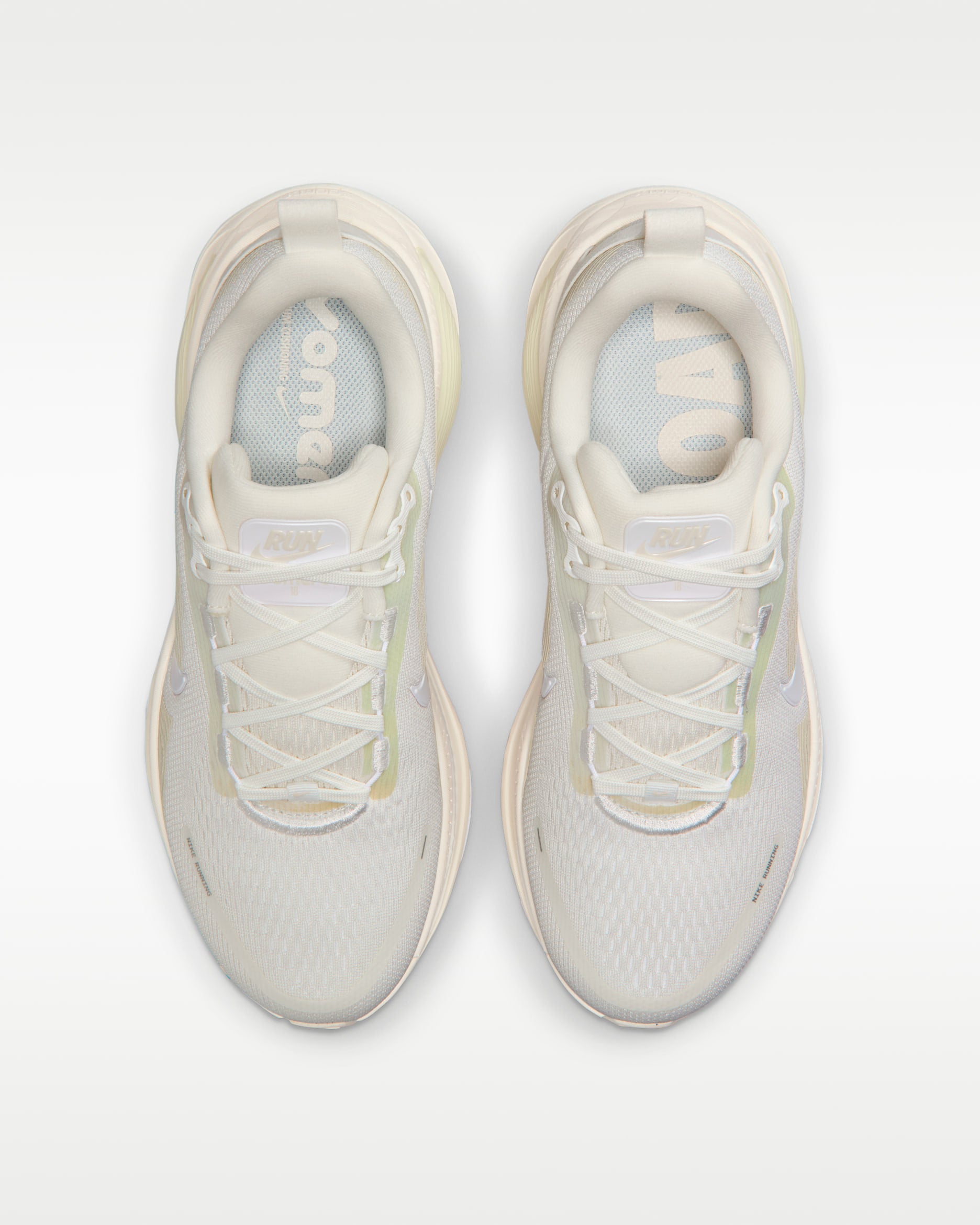 Nike Vomero 18 (Essential)- Womens