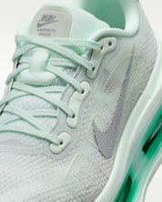 Nike Vomero Premium - Womens