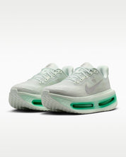 Nike Vomero Premium - Womens