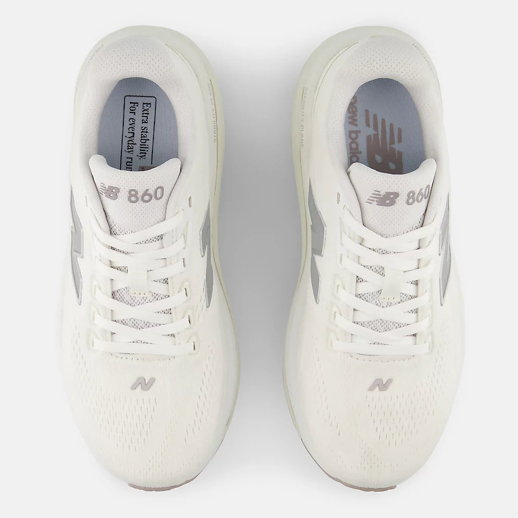 New Balance 860 v15 - Womens