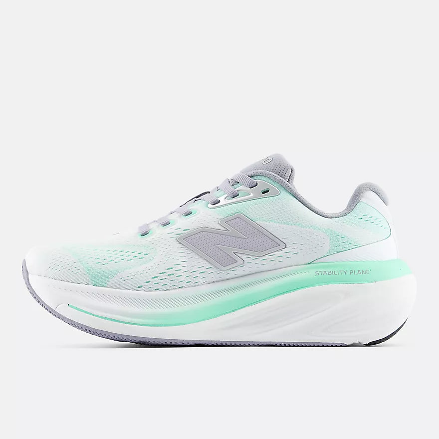 New Balance 860 v15 - Womens