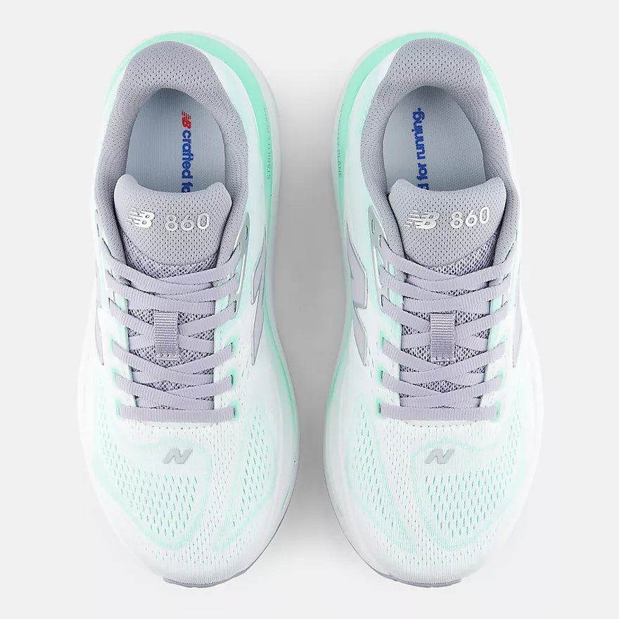 New Balance 860 v15 - Womens